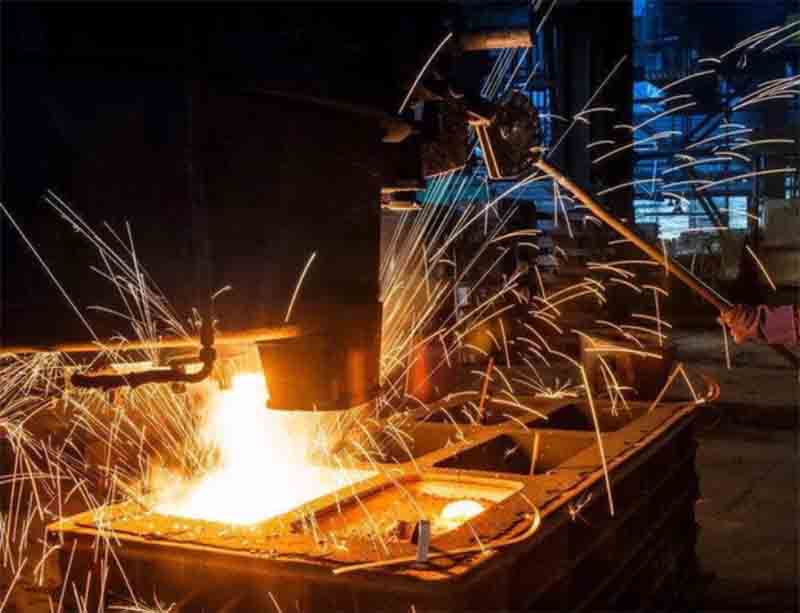 molten metal splashes
